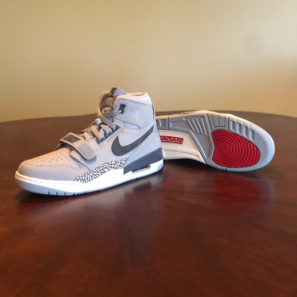 jordan legacy wolf grey